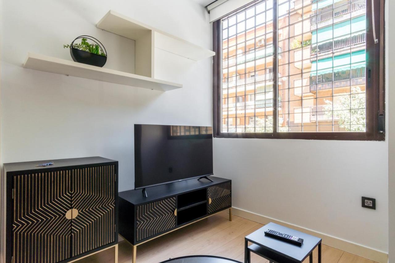 Bright Modern -1Bedroom 1Bath -Cuatro Caminos Madrid Esterno foto